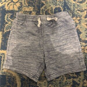 Little boys shorts 
Smokefree 
Size 3T